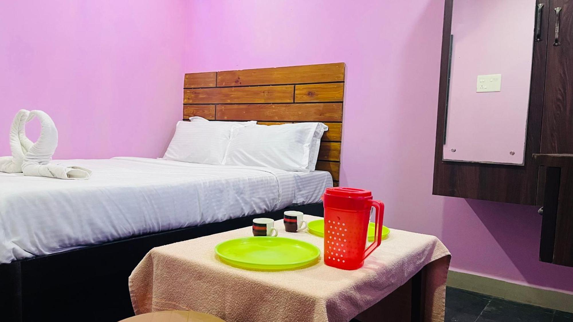 Skyway Rooms Pondicherry Exterior foto